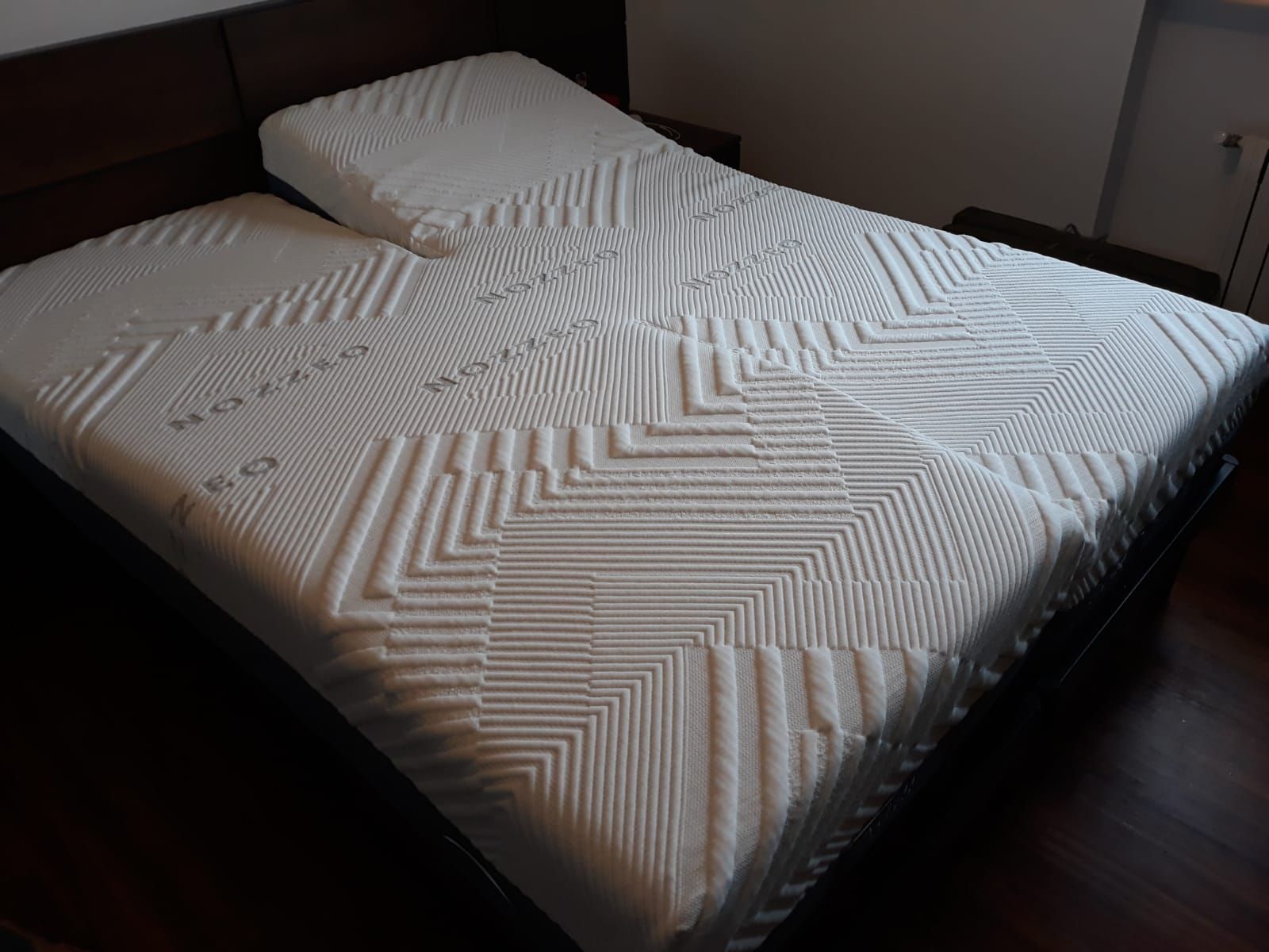 Colchón para cama articulada doble.